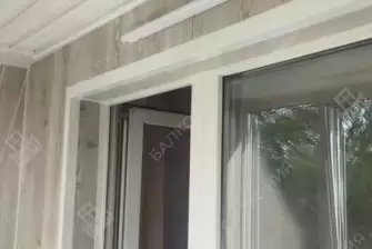 Отделка балкона с утеплением в многоквартирном доме