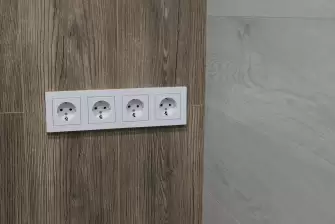 Отделка балкона и кухни ламинатом под ключ