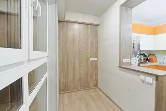 Отделка балкона и кухни ламинатом под ключ